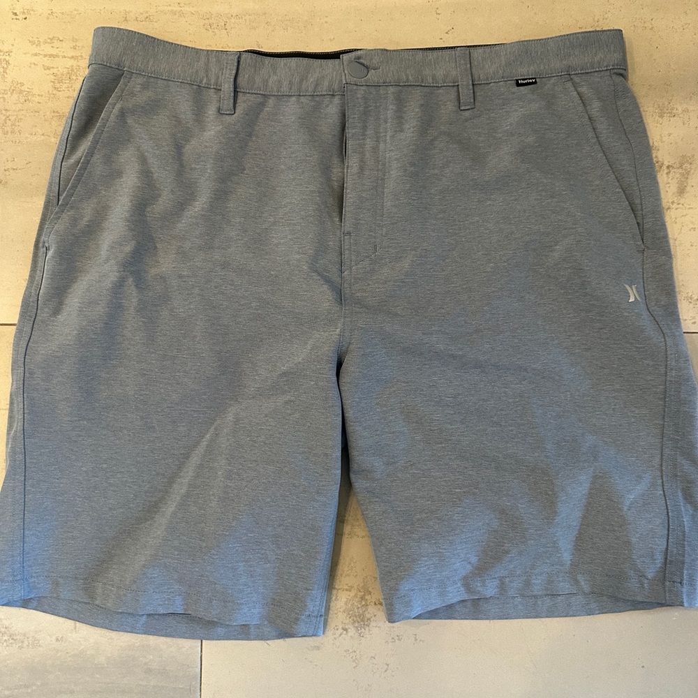 Hurley dry fit shorts blue excellent condition size 40